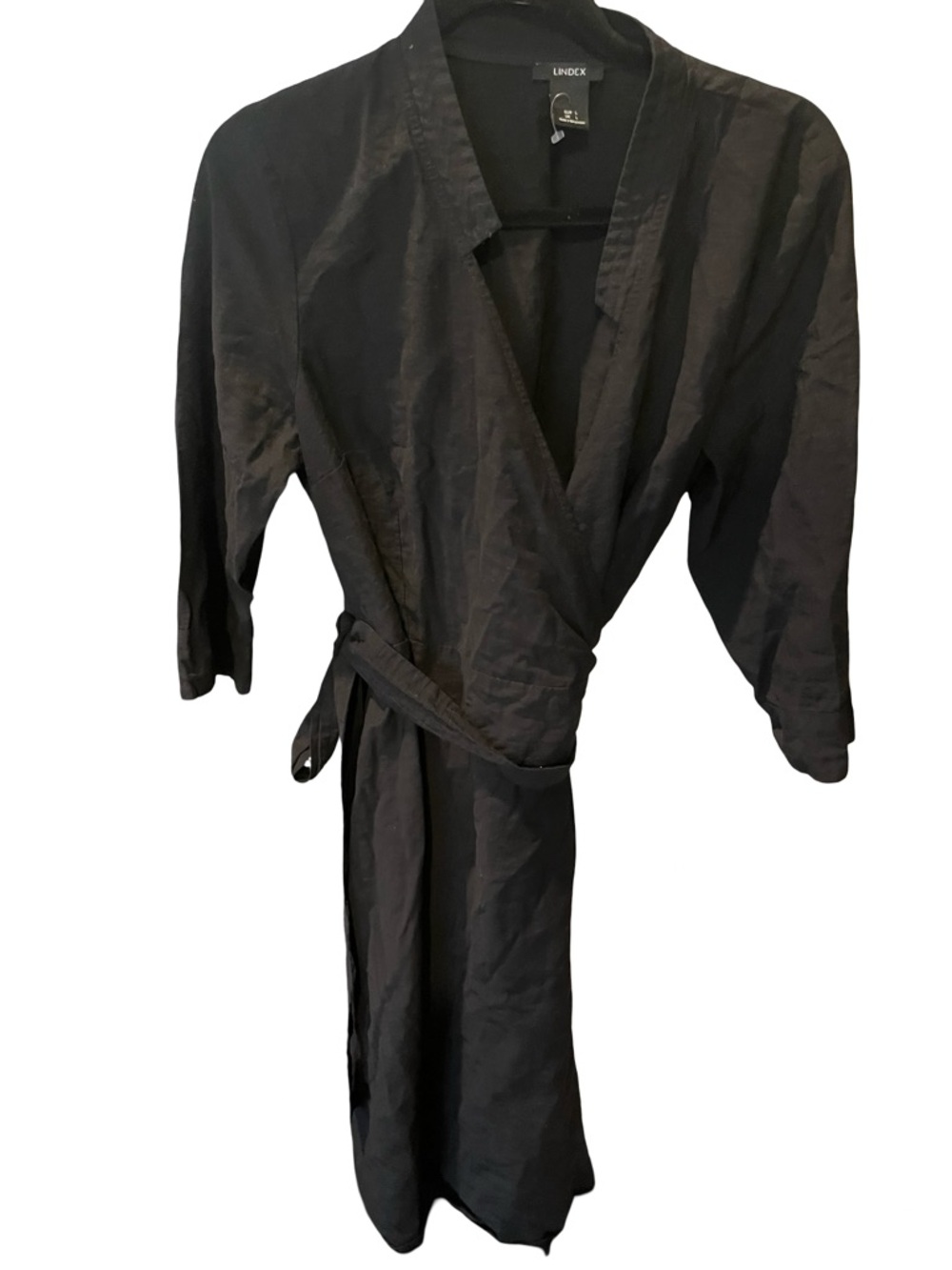 Lindex Black Wrap Dress - classic Black
Dress with wrap sash size large Swedish
